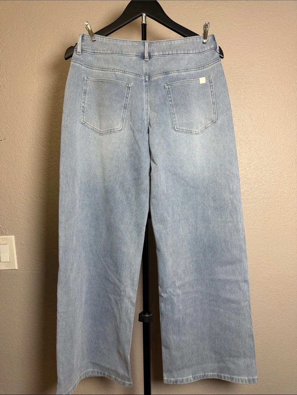 HALARA Light Wash Wide Leg Jeans